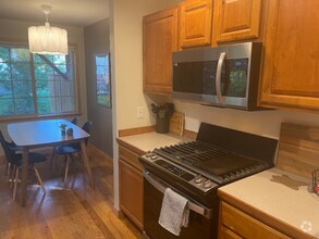 Building Photo - 2938 Warbler Way
