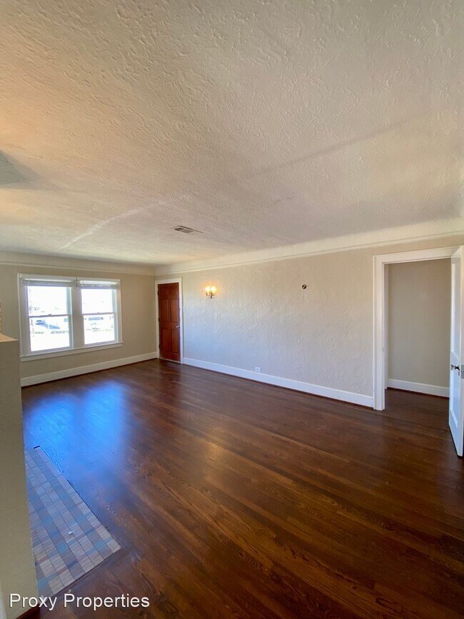 Building Photo - 2 br, 1 bath House - 2426 Jefferson Blvd