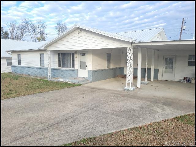 Primary Photo - 1202 N Holly St