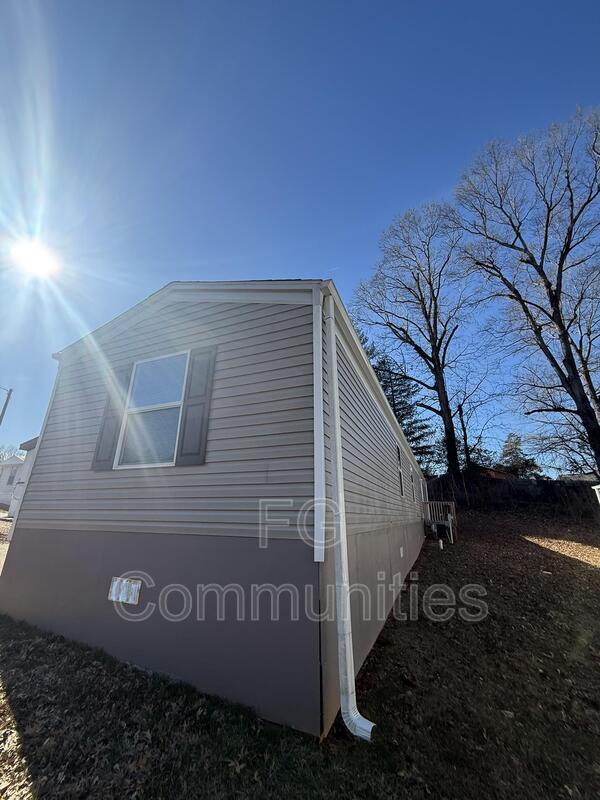 Foto del edificio - 3160 Dunn St