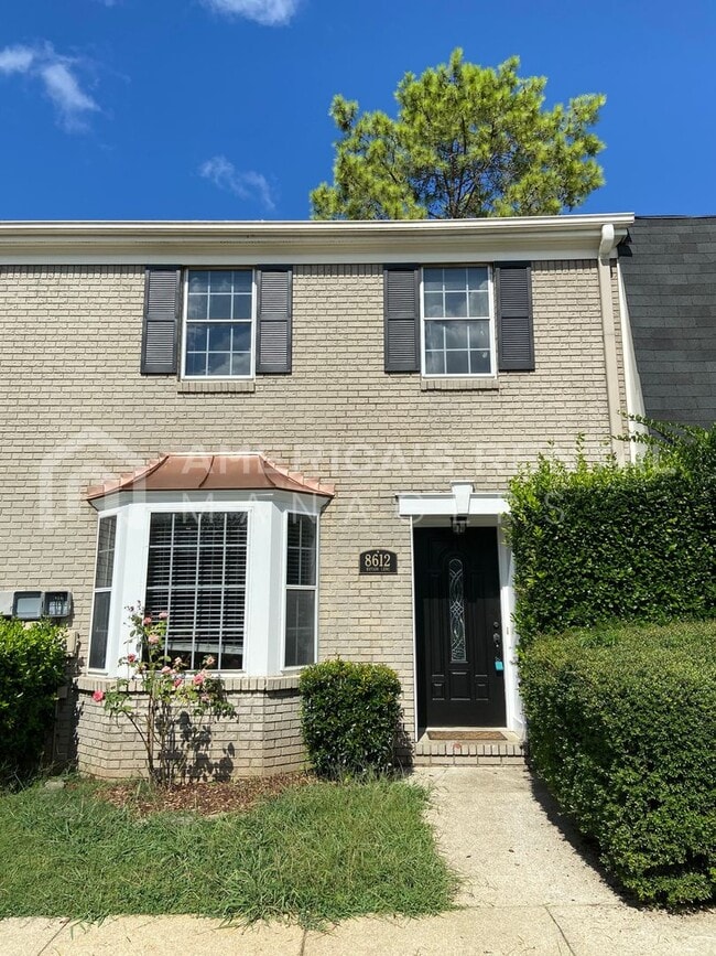 Foto del edificio - DEPOSIT PENDING!!! Townhome for rent in Le...