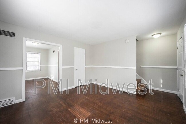 Foto del edificio - 1320 N Alton Ave