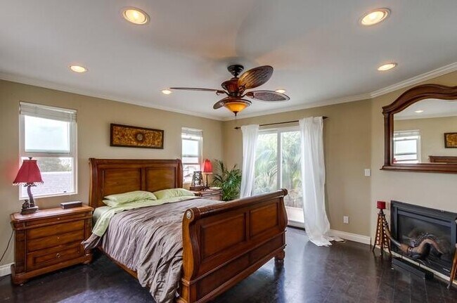 Foto del edificio - 3991 Honeycutt St