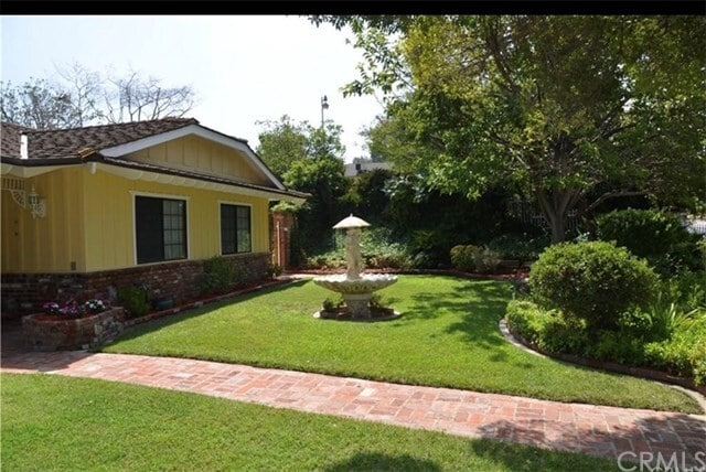 Building Photo - 2308 Almeza Ave
