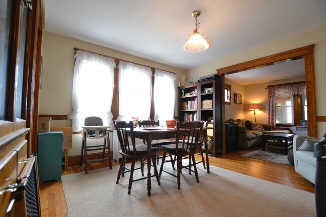 Foto del edificio - 7 Cresthill Rd