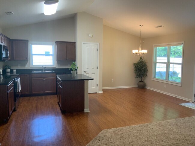 Foto del edificio - Move in ready home in New Bern