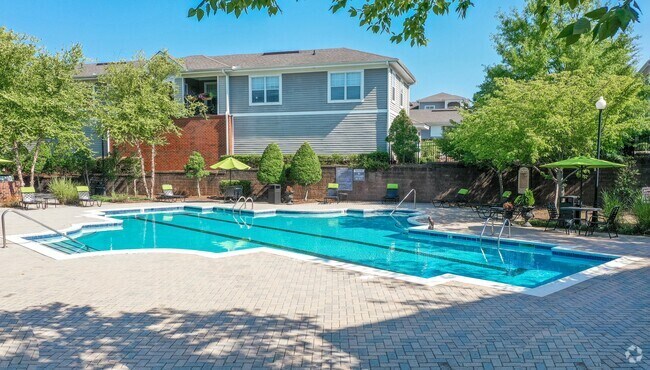 Foto del edificio - Reserve at Cary Park