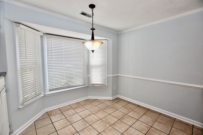Foto del edificio - Upgraded Condo at Chic's beach!! Updated K...