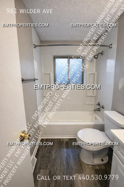 Foto del edificio - 961 Wilder Ave