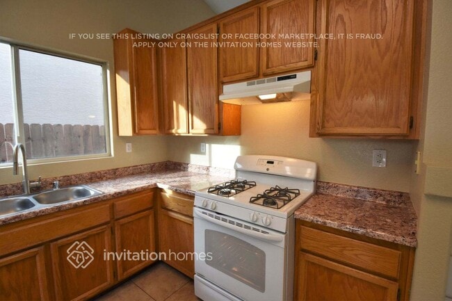 Building Photo - 9146 Generations Dr