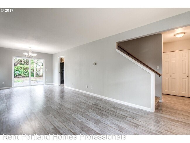 Foto del edificio - 3 br, 2.5 bath House - 6937 N Borthwick Av...