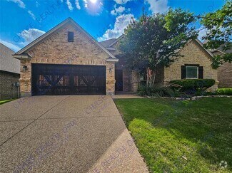 Building Photo - 240 Spyglass Dr