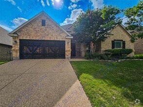 Building Photo - 240 Spyglass Dr