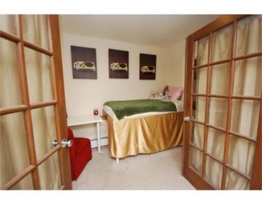 Foto del edificio - 28 Symphony Rd