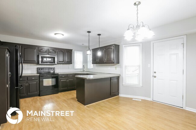 Foto del edificio - 410 Regency Park St