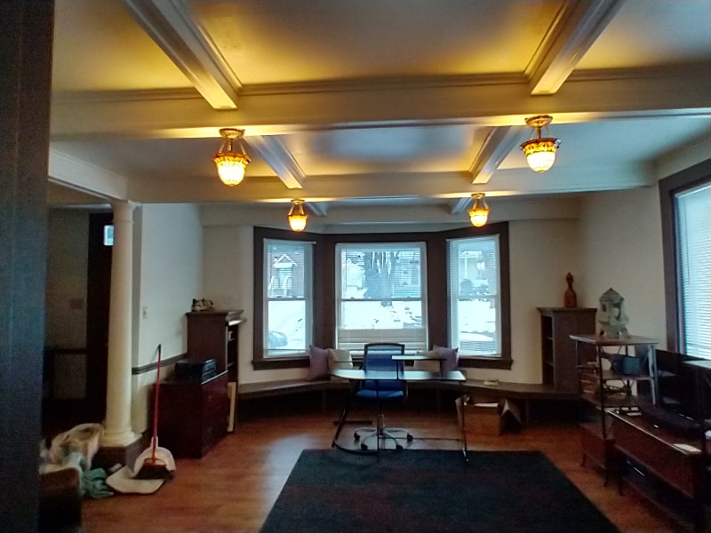 1607 State Ave, Coraopolis, PA 15108 Room for Rent in Coraopolis, PA