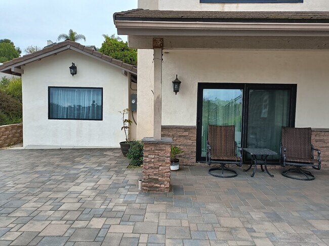 Foto del edificio - 1620-1624 York Dr