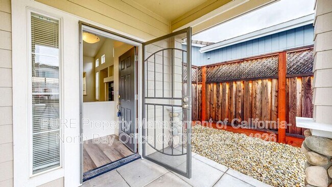 Building Photo - 7419 14th Hole Dr