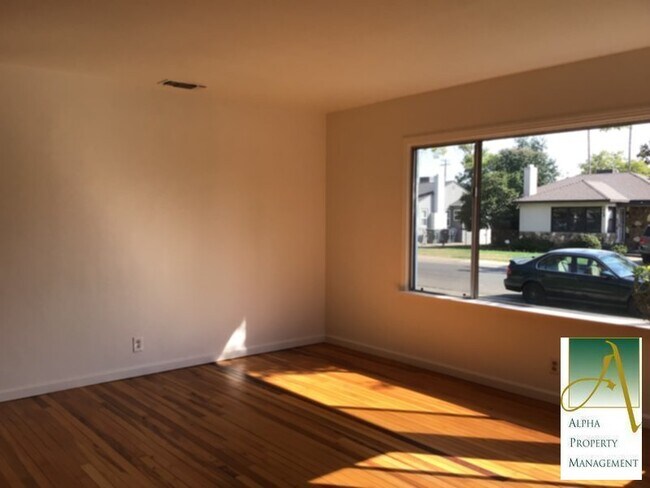 Building Photo - House and yards have upgrades