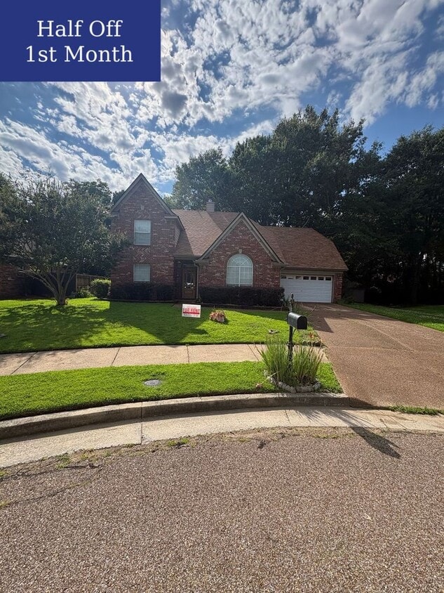 Spacious and well-maintained home located in the heart of Arlington! - Spacious and well-maintained home located in the heart of Arlington!