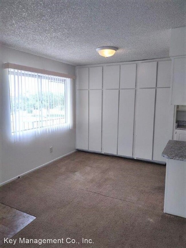 Building Photo - 2 br, 1 bath House - 8420 E. Roosevelt St.