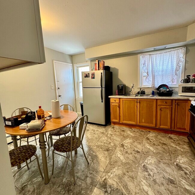 Foto del edificio - 6235 N Mozart St