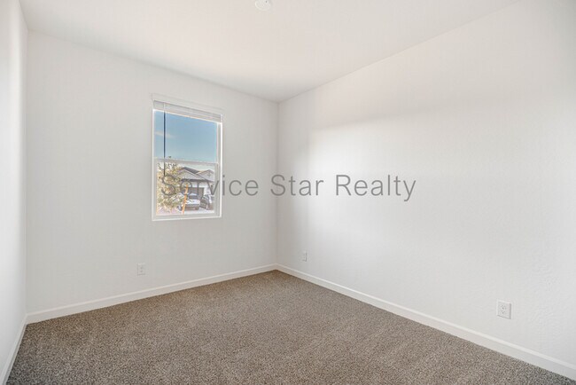 Foto del edificio - 5549 E Cinder Ln