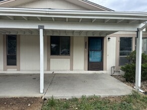 Building Photo - 1732 Cambridge Dr