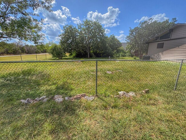 Foto del edificio - 1343 River Ranch Dr