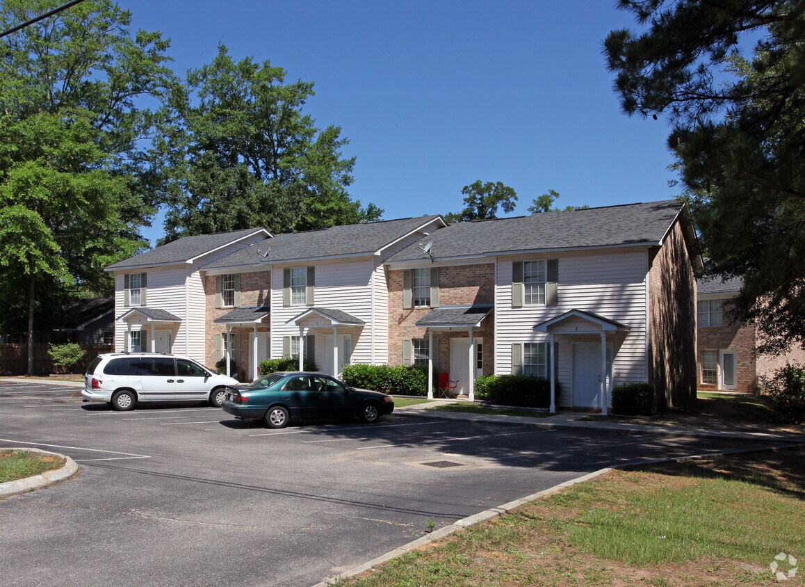912 Celeste Rd, Saraland, AL 36571 Apartments in Saraland, AL