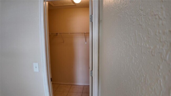 Building Photo - 3112 Enclave Ct