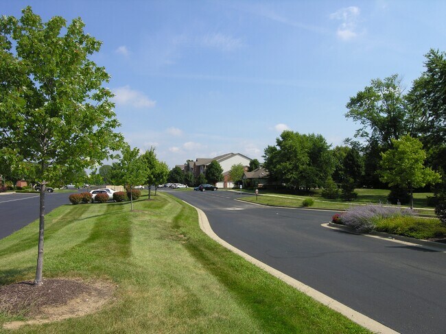 Photo - 8921 Hunters Creek Dr Apartment