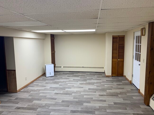 Entrance on right and living room - 56 4th Ave SW