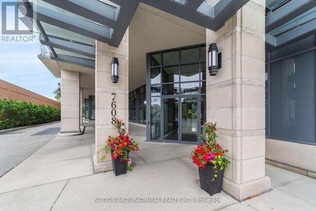 Photo du bâtiment - 7608 Yonge St