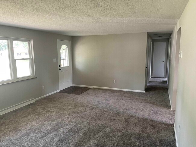 Building Photo - 7230 Penrose Dr