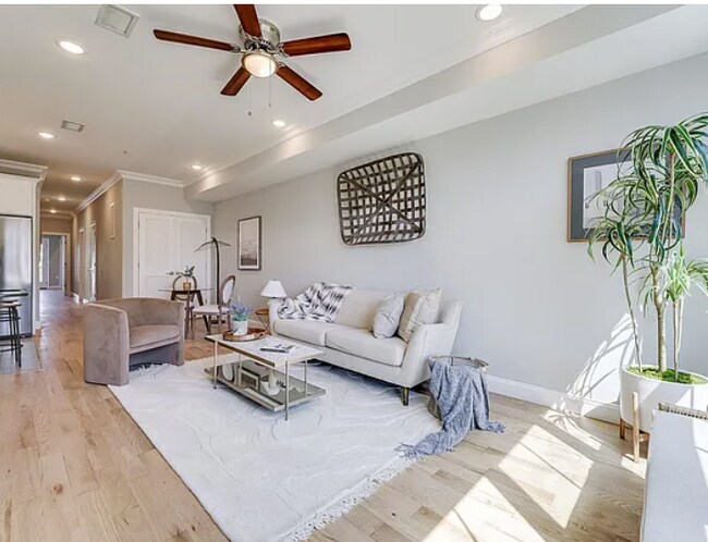 Living room - 2765 John F Kennedy Blvd