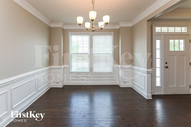 Building Photo - 9725 Rayneridge Drive