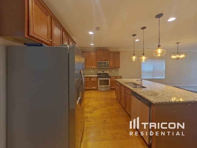 Foto del edificio - 7587 Crawford Ct