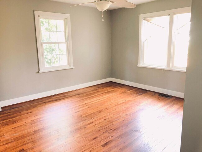 Foto del edificio - 316 2nd Ave S