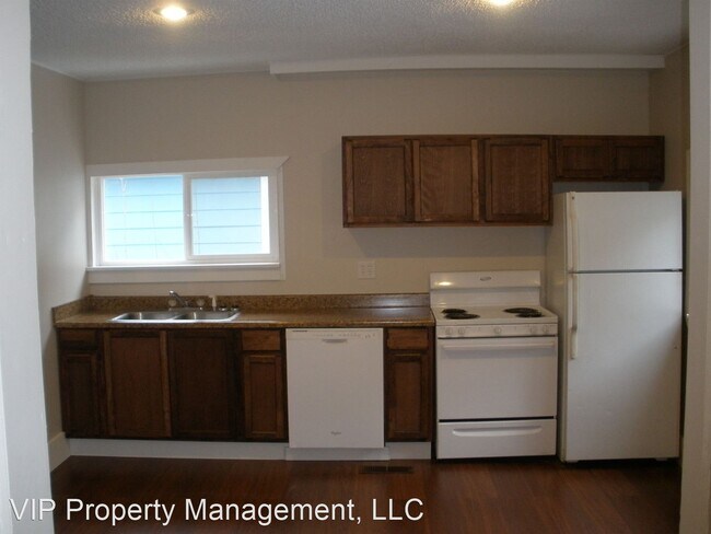 Building Photo - 3 br, 1 bath House - 622 Upper 3rd