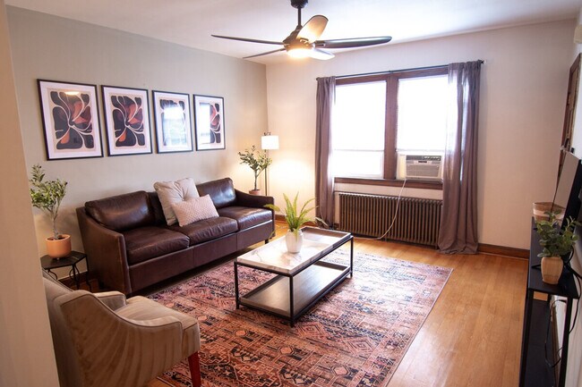 Foto del edificio - 1514 16th St SE