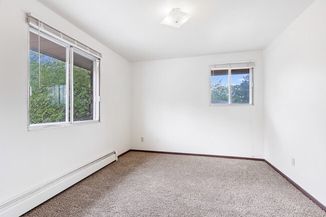 Building Photo - Charles Apts, LLC