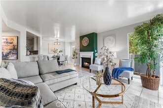 Building Photo - 628 Daisy Ave