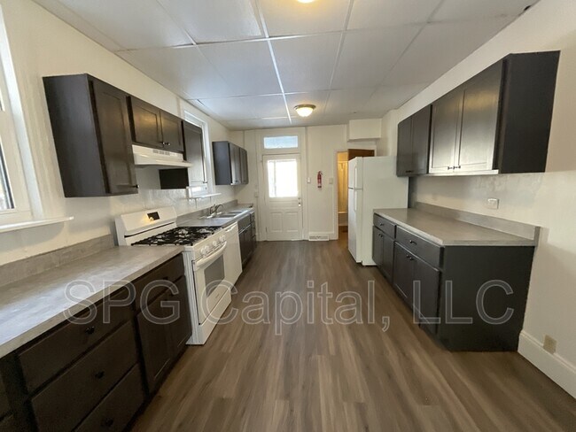 Foto del edificio - 277 W Jackson St