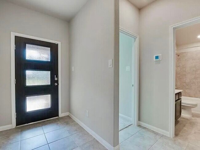 Foto del edificio - 2418 Humble Wy