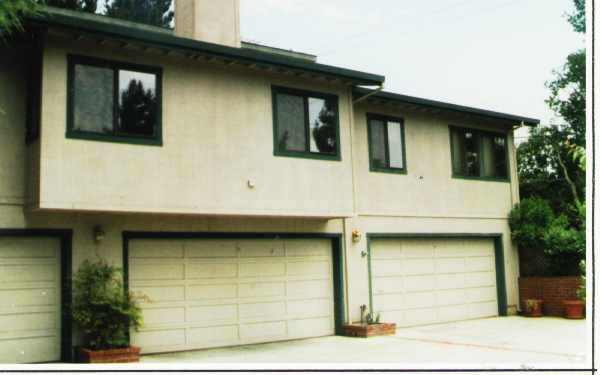 Building Photo - 22364 Salem Ave