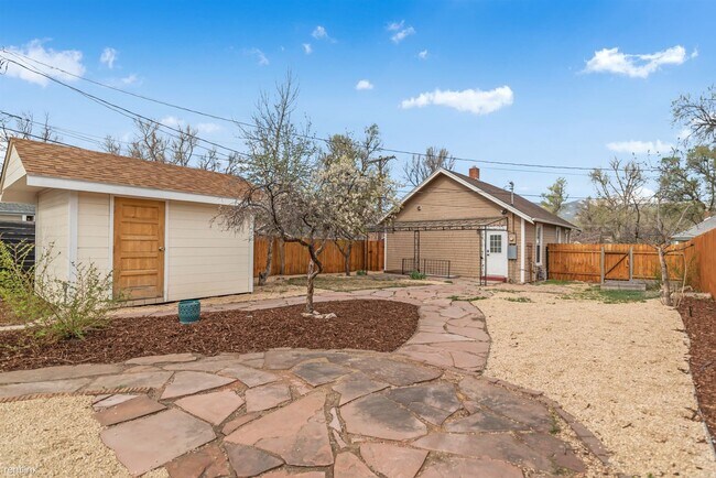Building Photo - 2 br, 1 bath House - 715 Arcadia Place