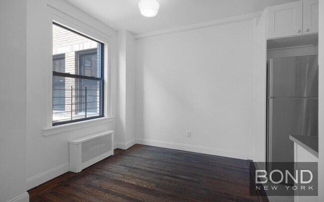Foto del edificio - 12 East 86th St