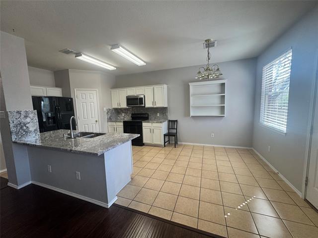 Foto del edificio - 1705 River Oaks Dr