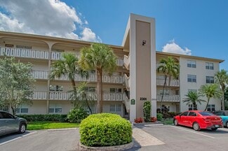 Building Photo - 2301 Lucaya Ln